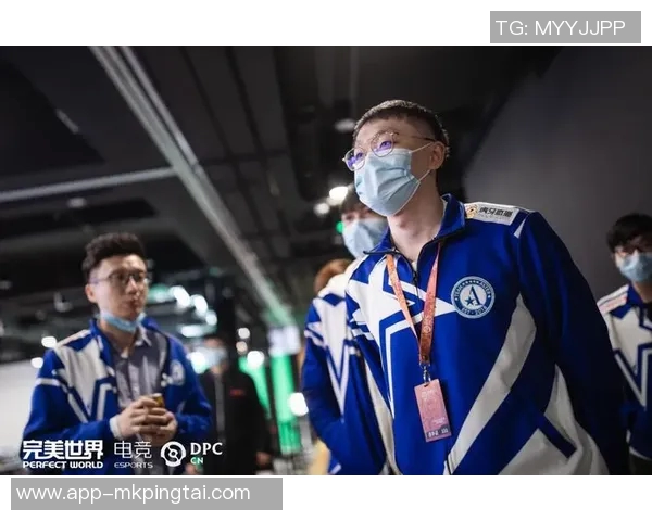 2026年3月份新闻和平精英分析IG边路渗透战术的优势与不足探讨